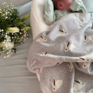 بطانية أطفال (أرنب-أبيض)